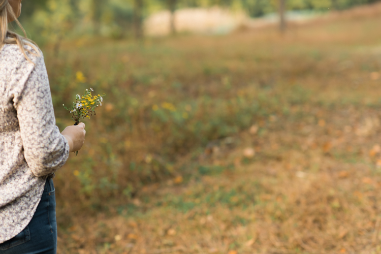 Fall is in full swing here in NJ, my first Fall Family session with Anna and Adam at their Farm House in Hackettstown NJ. Anna and Adam recently purchased their dream farm house on a 4 acres of land. This family of four now has chickens, ducks, birds, cats, a dog, sheep and plans to add many more to the list in the future. I had the honor of visiting Anna and Adam and their two beautiful children at their Farm the other day. I got much need vitamin D walking around the property, enjoying the foliage, running around with their kids and meeting all the farm animals. I sincerely enjoy photographing families now because there are no dull moments with kids, every moment is perfect! Fall family session at Anna and Adam’s Farm at Hackettstown NJ photographed by Karis from HeyKaris.